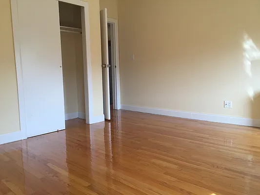 Rented by Abba Realty Associates INC | media 68