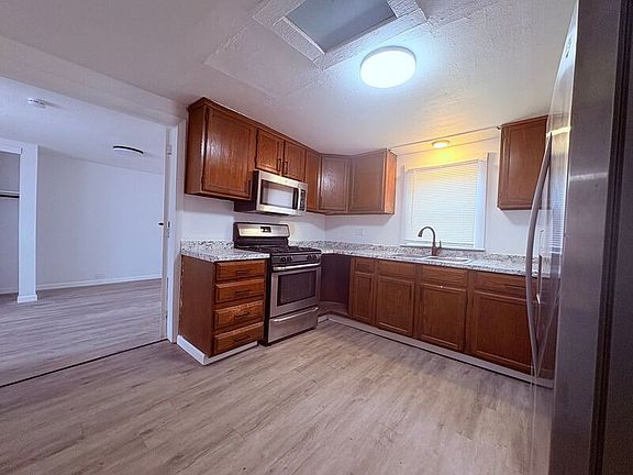 4th image of 2944 N 58th St