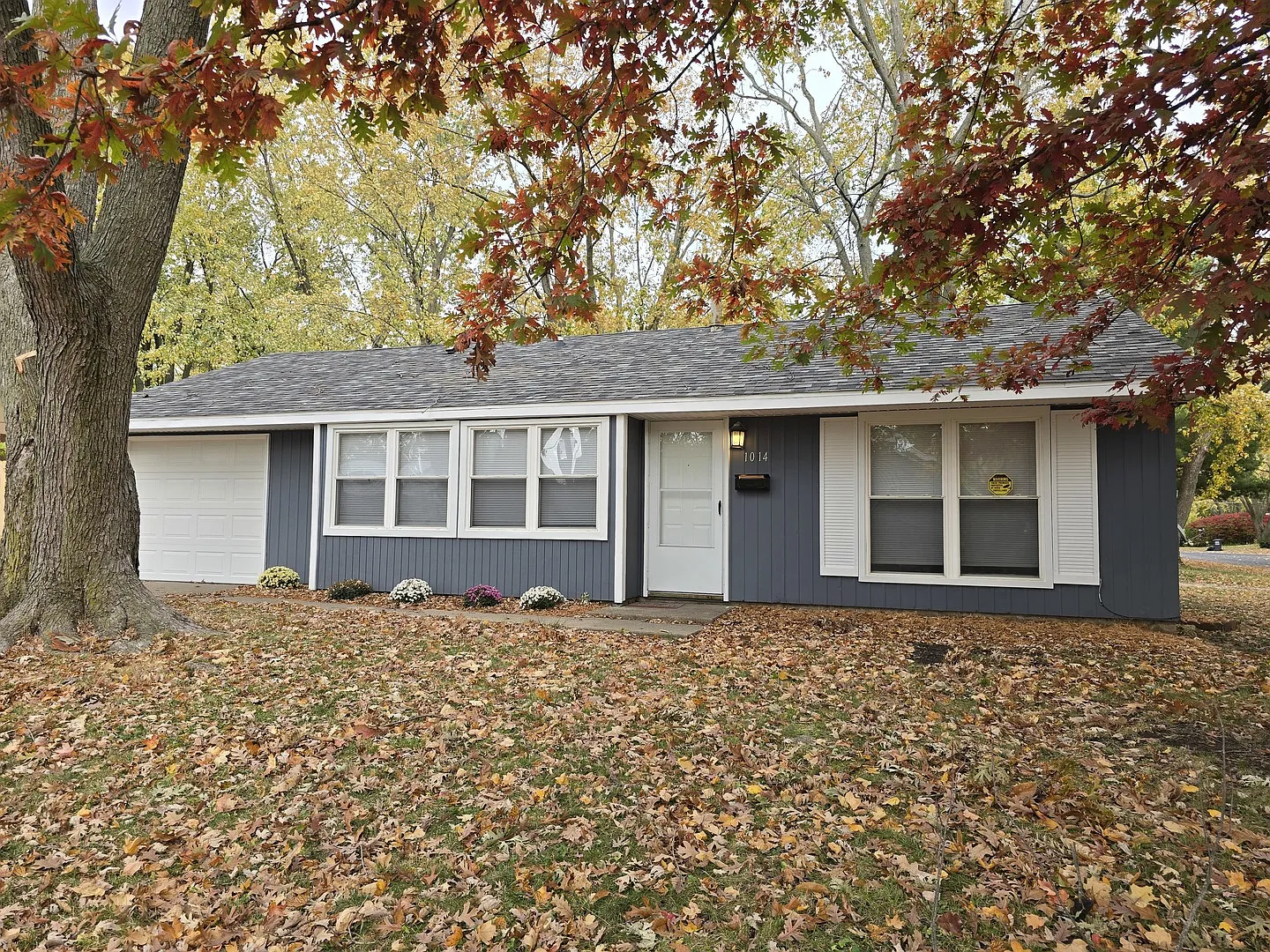 1014 Austin Dr photo 1