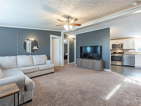 3rd image of 249 Taylor Dr