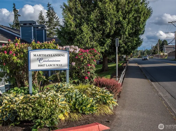 16817 Larch Way #D206, Lynnwood, WA 98037