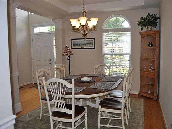 3rd image of 711 Arbor Springs Dr
