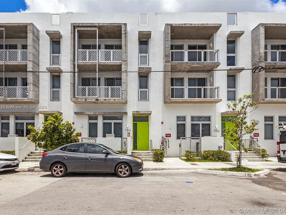 1st image of 765 NW 1st St Unit 301