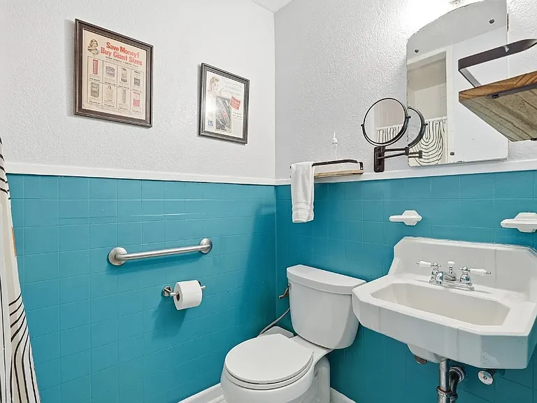 110 Hermine Blvd — Photo 5