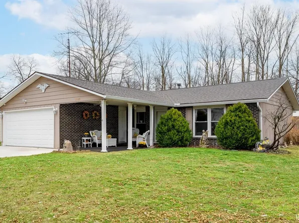 3005 E Esther Ln, Muncie, IN 47302