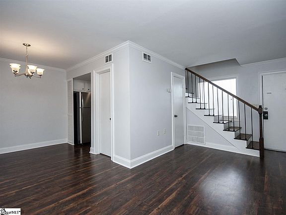 4th image of 3706 E North St Unit 2B