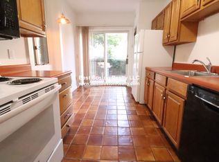 175 Summer St APT 2, Somerville, MA 02143