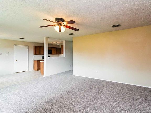 2nd image of 1332 Dawson Way