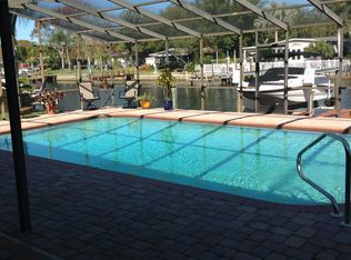 1159 37th Ave NE, Saint Petersburg, FL 33704