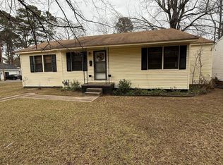 507 6th St NW, Springhill, LA 71075