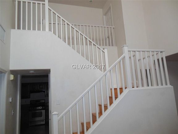 3rd image of 5510 Avent Ferry St #0