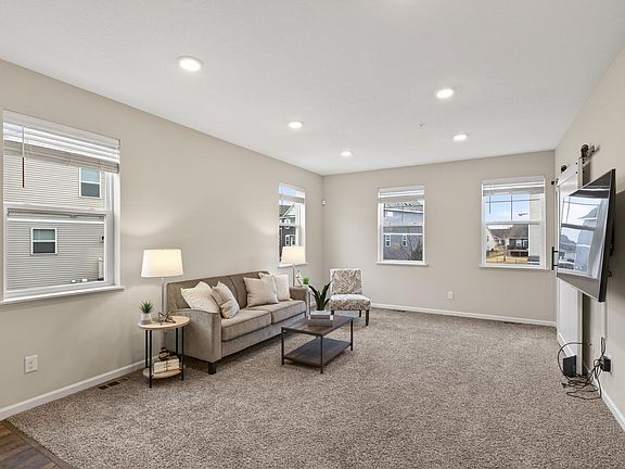 3rd image of 8715 Granite Cir