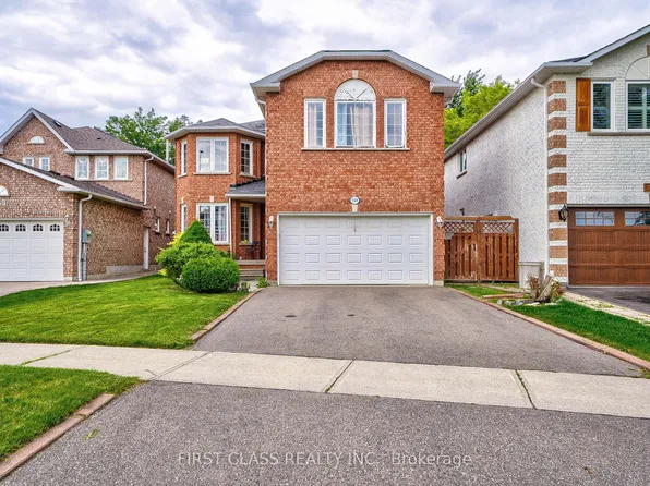 3309 Loyalist Dr, Mississauga, ON L5L 5T7