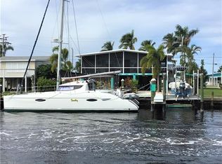 2512 York Rd, Saint James City, FL 33956