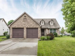662 Red Oak Way, Mooresville, IN