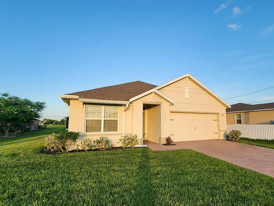 1437 NW 31st Pl
