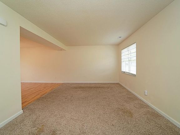 2nd image of 3761 Lacy Ct