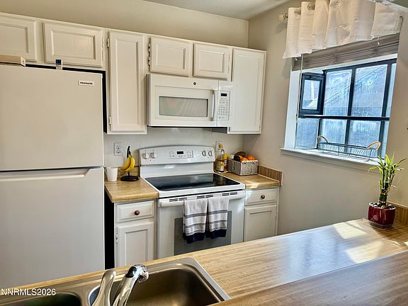 2nd image of 2249 Kietzke Ln APT H