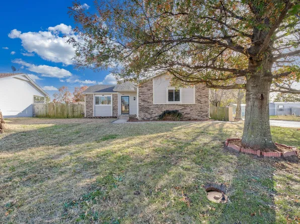 4108 S Laura St, Wichita, KS 67216