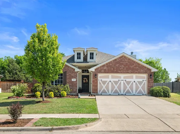 6000 Dream Dust Dr, North Richland Hills, TX 76180