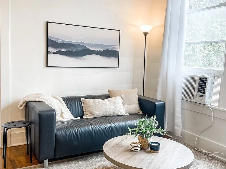 2109 Harbert Ave #3 — Photo 8