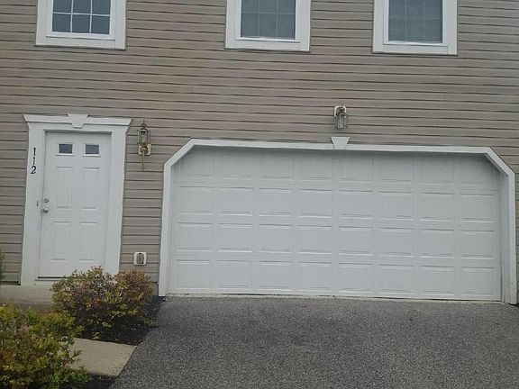 2nd image of 112 Dusky Willow Dr