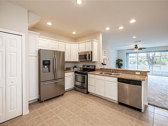3rd image of 6224 Parkside Meadow Dr
