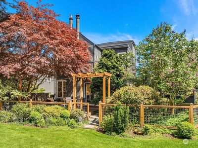 1828 37th Avenue E, Seattle, WA, 98112