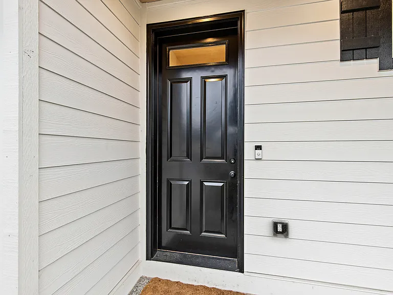 10104 Dakota Way — Photo 4