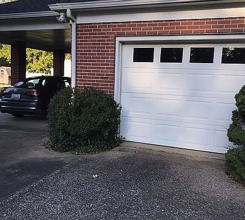 Garage&Covered Parking