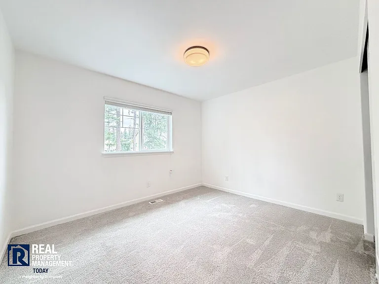 15329 SE 278th St — Photo 23