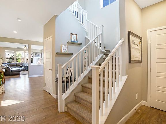 5th image of 12230 Los Mares Ln