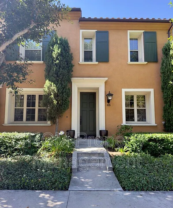 48 Townsend