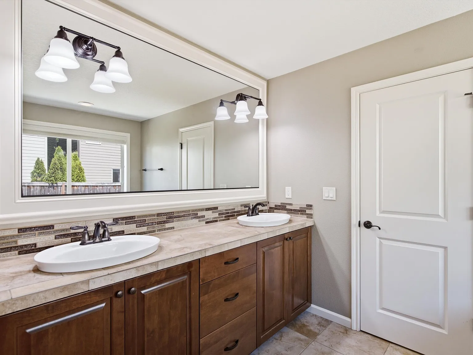 5 bed, 2409 sqft, $3,195 — Photo 1