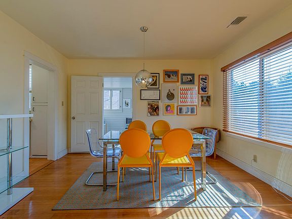 2nd image of 2223 Oak Glen Pl