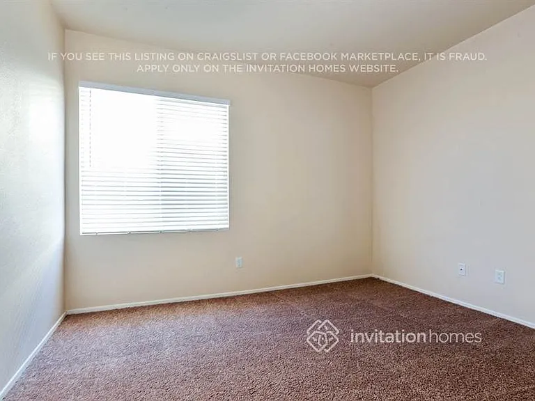 2533 Carolyn Dr — Photo 7