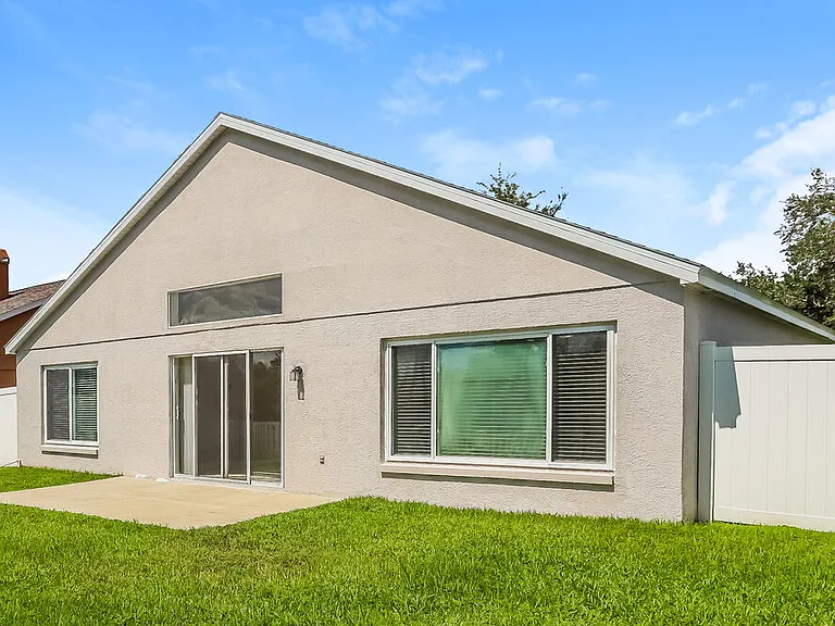 29942 Morningmist Dr — Photo 15
