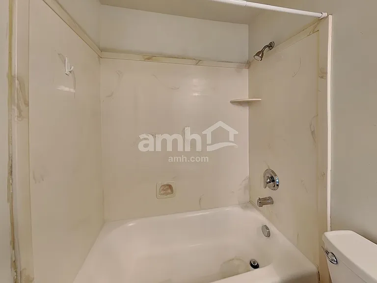 385 W Pommell Dr — Photo 13