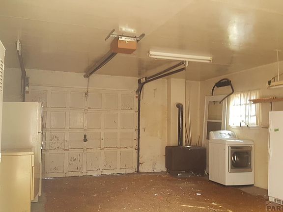 3rd image of 404 N 3rd St