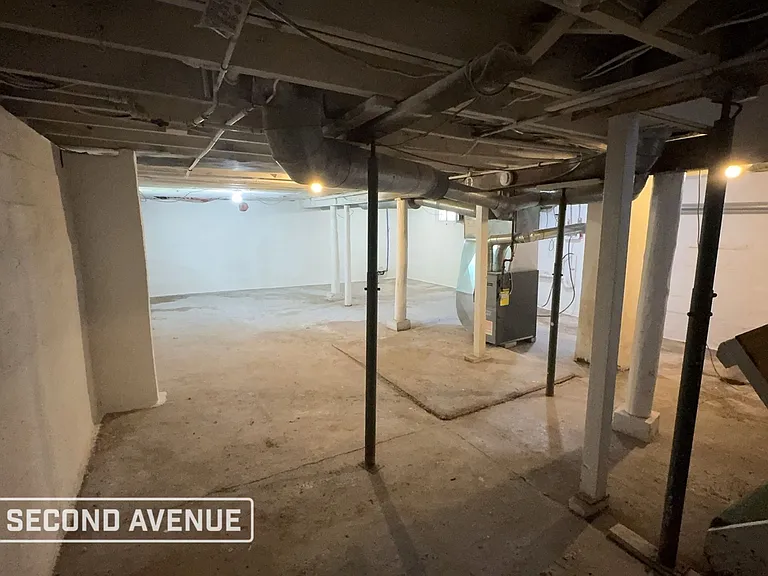 414 N Hayford Ave — Photo 10