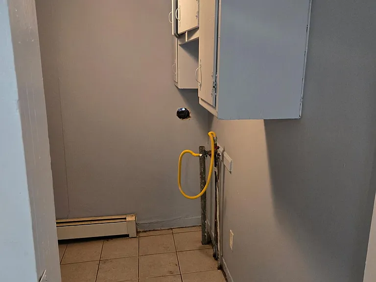 811 Central Ave — Photo 26
