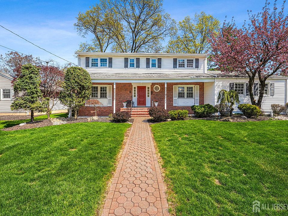 1st image of 2 Paula St