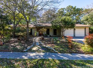 16711 Hunting Valley St, San Antonio, TX 78247