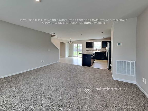 4th image of 2408 Solomon Ln