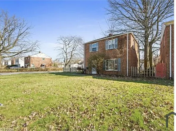 21000 Priday Ave, Euclid, OH 44123