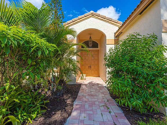 2nd image of 10206 ALLAMANDA Boulevard