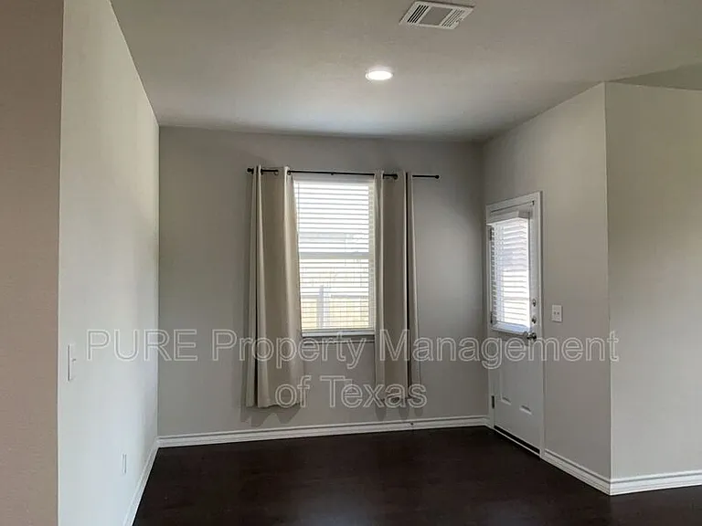 7301 Sligo Dr — Photo 11
