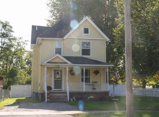 165 Main St, Phelps, NY 14532