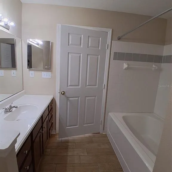 9020 Lake Chase Island Way #9020 — Photo 24