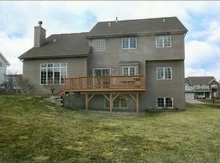 1625 NW 124th St, Clive, IA 50325